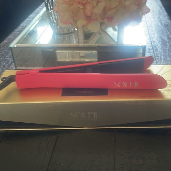 Soleil flat iron pink - Picture 2 of 8